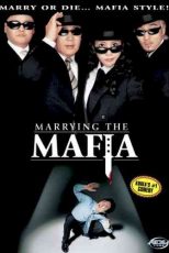 دانلود زیرنویس فیلم Marrying the Mafia 2002
