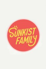 دانلود زیرنویس فارسی فیلم
Sunkist Family 2019